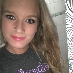 Meet your Posher, Mackenzie